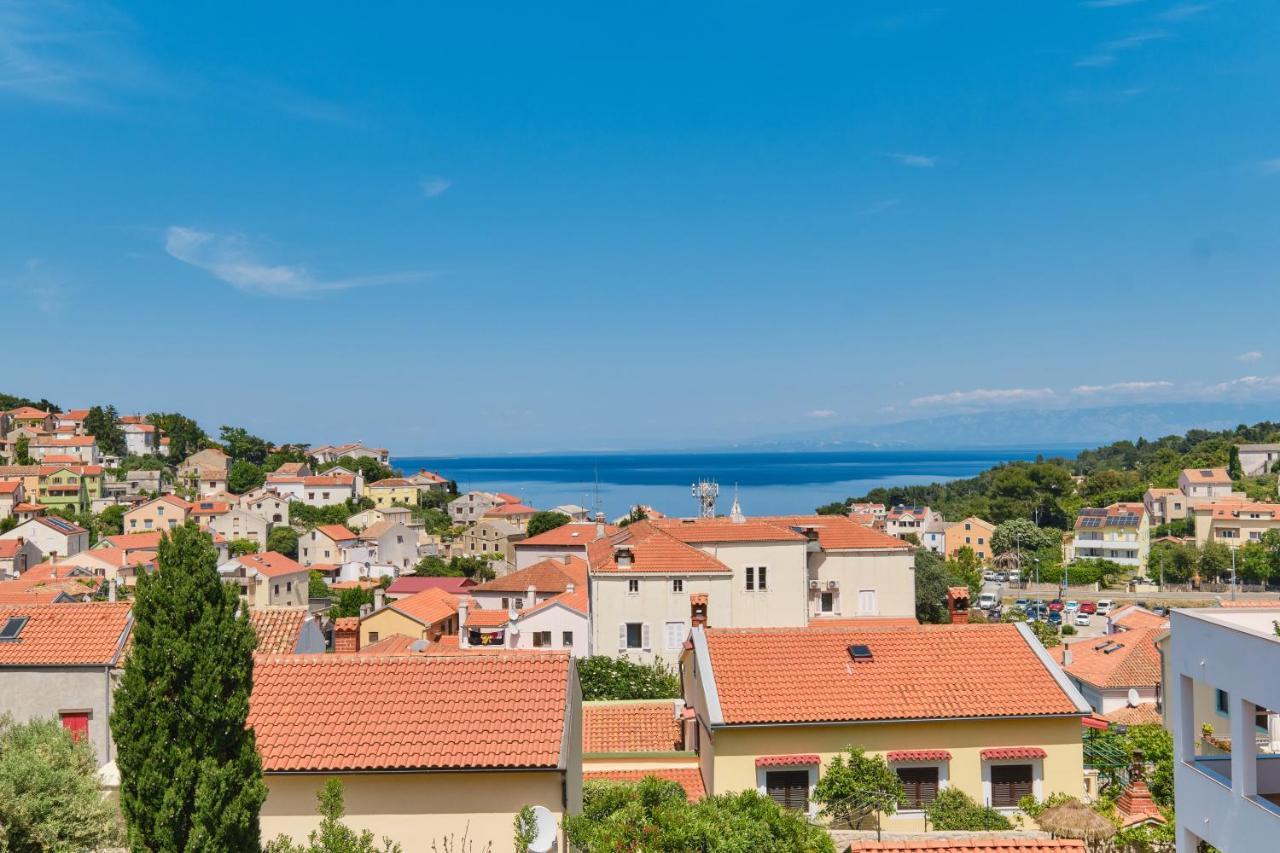 Sea View Apartment Sandra In Mali Lošinj Εξωτερικό φωτογραφία