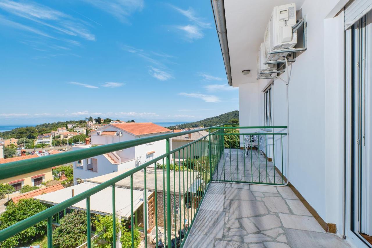 Sea View Apartment Sandra In Mali Lošinj Εξωτερικό φωτογραφία